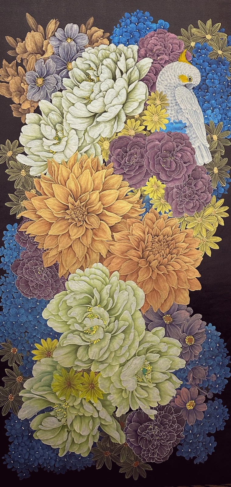 Kejie Lin, Florabundance, 2024, Chinese ink, natural pigments, mica powder on silk