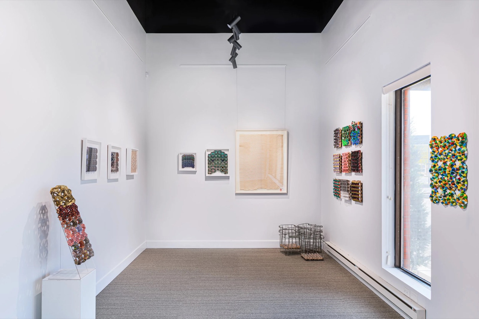 Andrew Ooi, Andrew Ooi: In Dialogue with Paper installation view